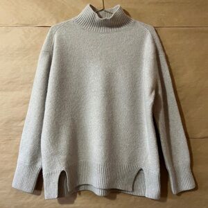 Vince | Oversized Cashmere Double Slit Turtleneck Sweater Biscuit Size L